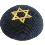 כיפה סרוגה מגן דוד זהב